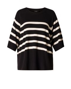 Yest Sweater - Niki Black